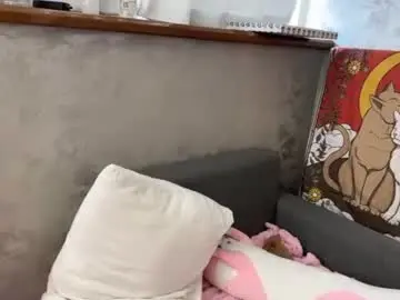 Chaturbate Live Sex Cam of dark_cherie