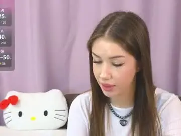 Chaturbate Nude Webcam of ellie_miller_