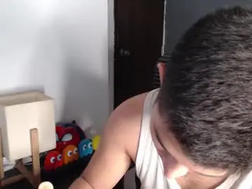 Chaturbate Watch Live Sex Cams of harold_18_