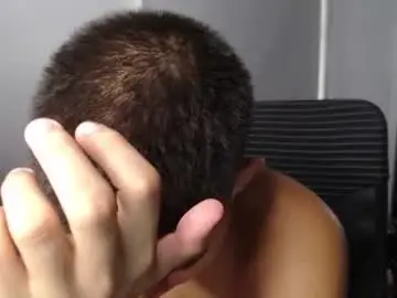 Chaturbate Free Live Porn of harold_18_