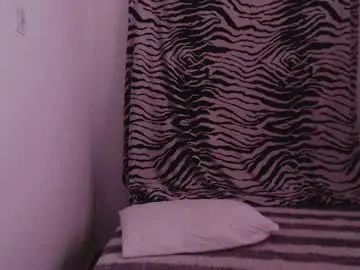 Chaturbate Live Sex Cam of latin_meg