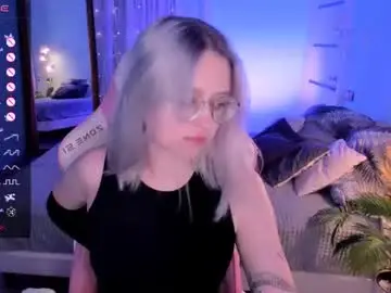 Chaturbate Nude Webcam of lunarglow_