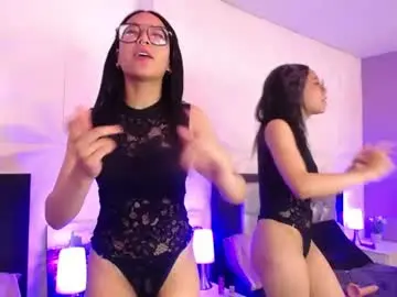 Chaturbate Adult Webcams of shark_star