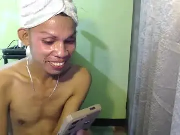 Chaturbate Best live sex cam show of thick_bigcock13