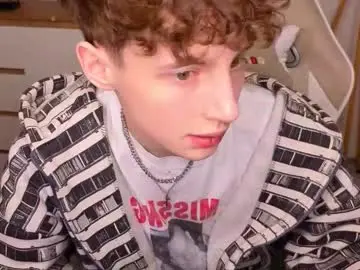 Chaturbate Free Live Porn of crisp1n