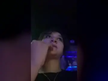 Chaturbate Live Porn of dahiana2727