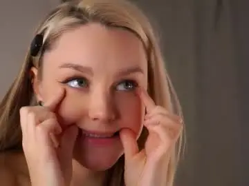 Chaturbate Private Sex Chat of emmiemurray