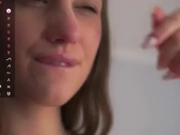 Chaturbate Watch Live Sex Cams of emmiemurray