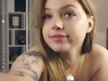 Chaturbate Nude Webcam of emmiemurray