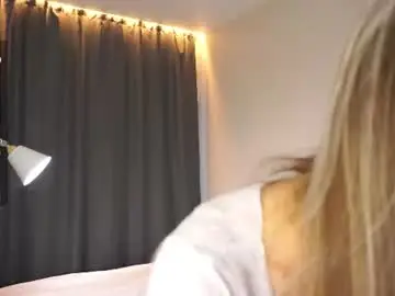 Chaturbate Nude Webcam of emmiemurray