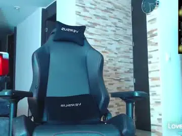 Chaturbate Best live sex cam show of lobito_xxxl