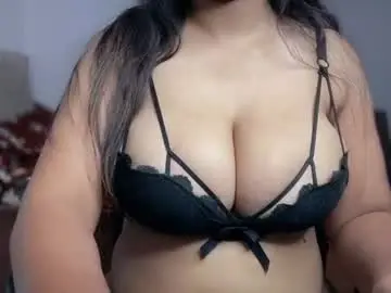 Chaturbate Watch Live Sex Cams of noty_jully