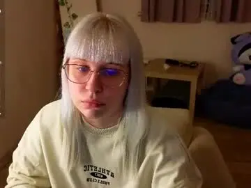 Chaturbate Free Porn Cam of call_me_heaven