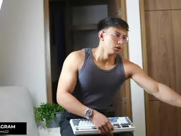 Chaturbate Live Sex Cam of deus_belli