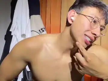 Chaturbate Free Porn Cam of deus_belli