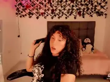 Chaturbate Watch Live Sex Cams of lilith_miller21