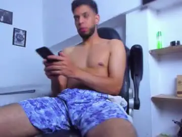 Chaturbate Live Sex of mathews_19