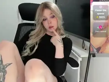 Chaturbate Live Porn of roxydreamgirl
