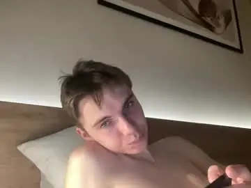 Chaturbate Best live sex cam show of luis_7777