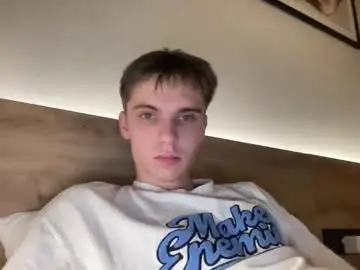 Chaturbate Free Porn Cam of luis_7777