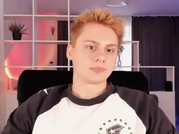 Chaturbate Live Sex of sunburn_boy