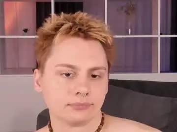 Chaturbate Nude Webcam of sunburn_boy