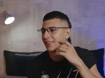 Chaturbate Adult Video Chat of symonprince