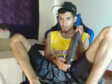 Chaturbate Live Sex Cam of cash_master_san