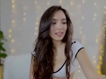 Chaturbate Live Sex Cam of cutie18_angel