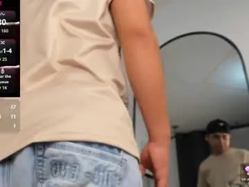Chaturbate Live Sex Cam of lianfox_