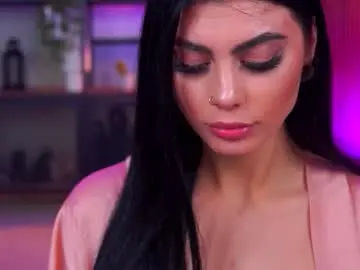 Chaturbate Nude Webcam of ravennadarcy