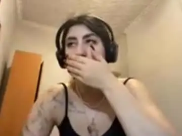 Chaturbate Sex Cam of clarinegillmer