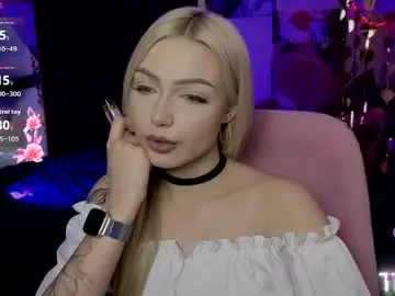 Chaturbate Best live sex cam show of linalirian