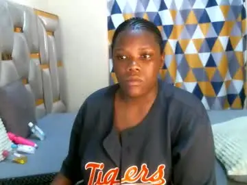 Chaturbate Live Sex of peachygirl255