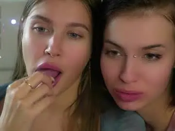 Chaturbate Adult Webcams of vivid_girls