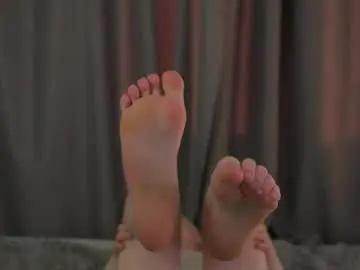 Chaturbate Live Sex Cam of vivid_girls