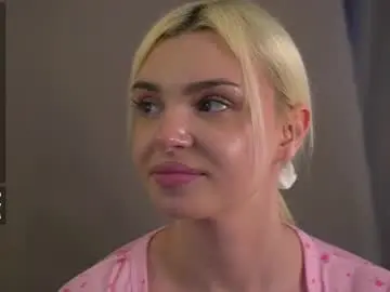 Chaturbate Sex Chat of vivid_girls