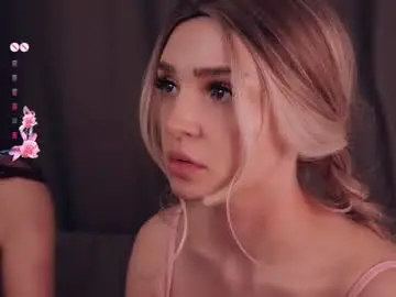 Chaturbate Live Sex Cam of vivid_girls