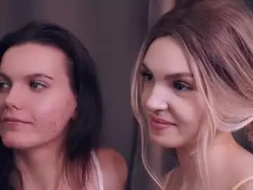 Chaturbate Watch Live Sex Cams of vivid_girls