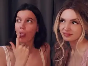 Chaturbate Live Porn of vivid_girls