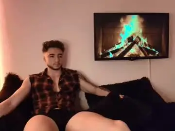 Chaturbate Free Live Porn of latinboyvip_