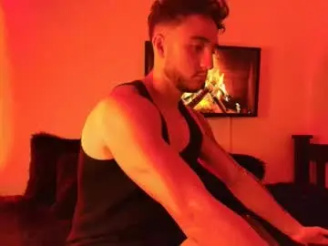 Chaturbate Adult Video Chat of latinboyvip_