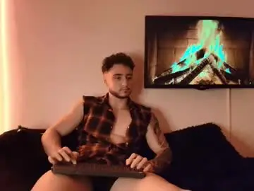 Chaturbate Watch Live Sex Cams of latinboyvip_