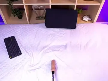 Chaturbate Free Live Porn of raquel_lust