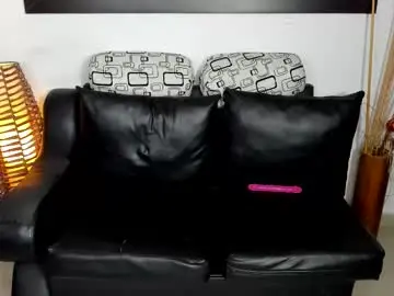 Chaturbate Adult Webcam of yovng_girls