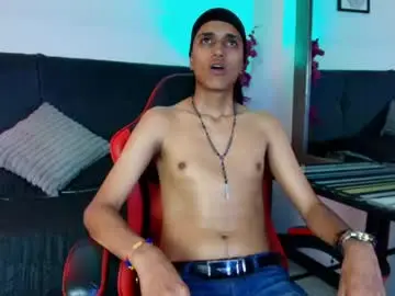 Chaturbate Free Porn Cam of alan_colthon