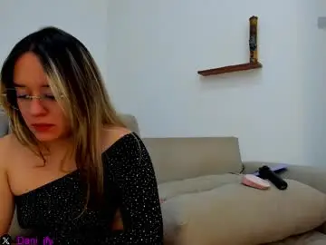 Chaturbate Live Porn of javi_8812