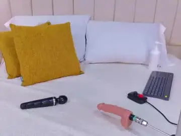 Chaturbate Live Sex Cam of anastasia_steelegb