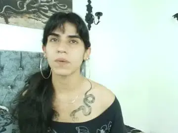 Chaturbate Free Live Porn of bella_poisonous
