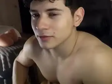 Chaturbate Live Sex Cam of lilhotnando